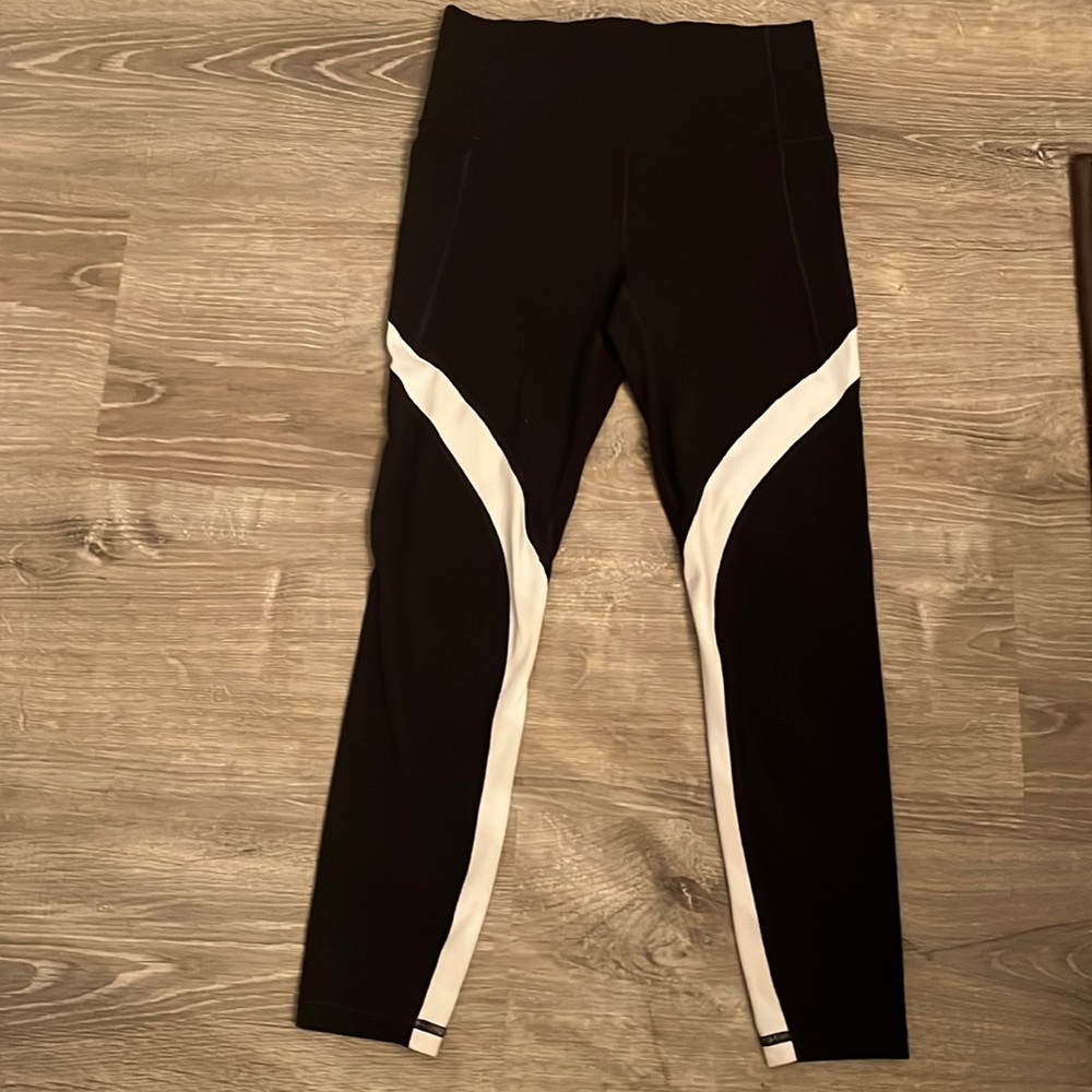 Womens cropped Athleta Tights